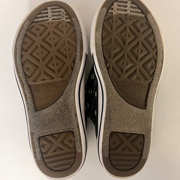 Converse low tops size 1 - Picture 8 of 14